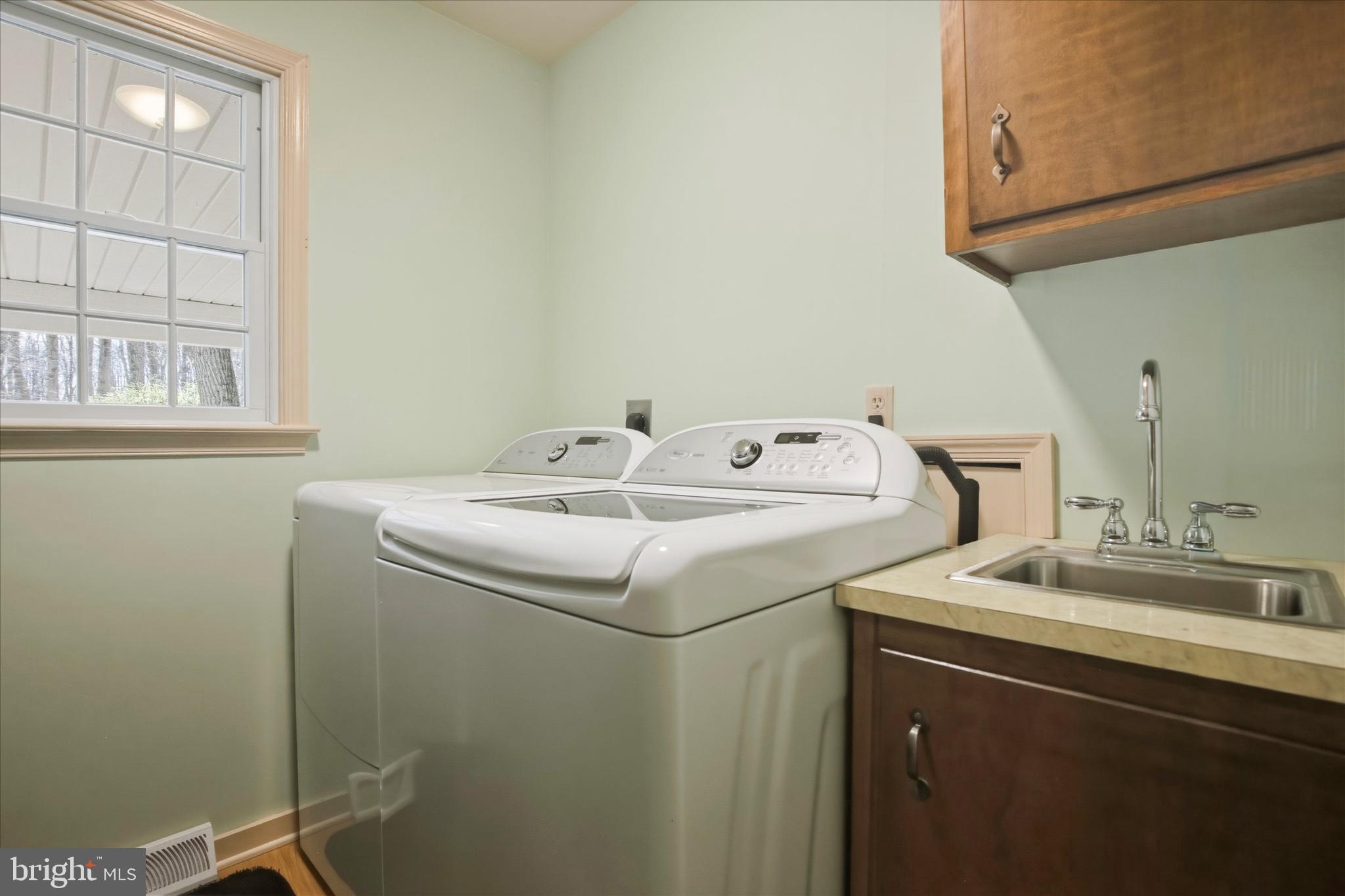 2114 Yerger Road Pottstown, PA 19464 - Photo 32 of 50 1st Floor Laundry