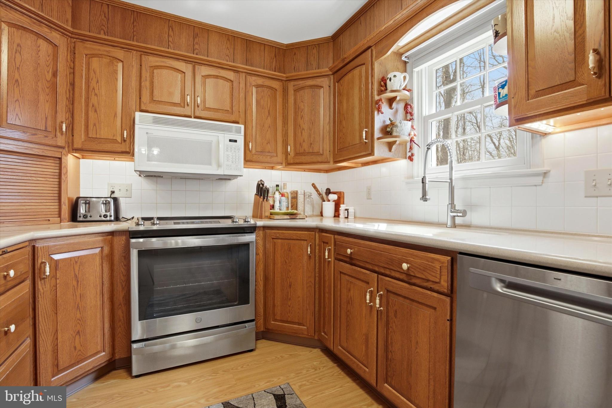 2114 Yerger Road Pottstown, PA 19464 - Photo 40 of 50 Kitchen