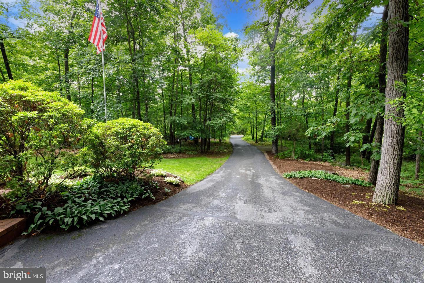 2114 Yerger Road Pottstown, PA 19464 - Photo 9 of 50