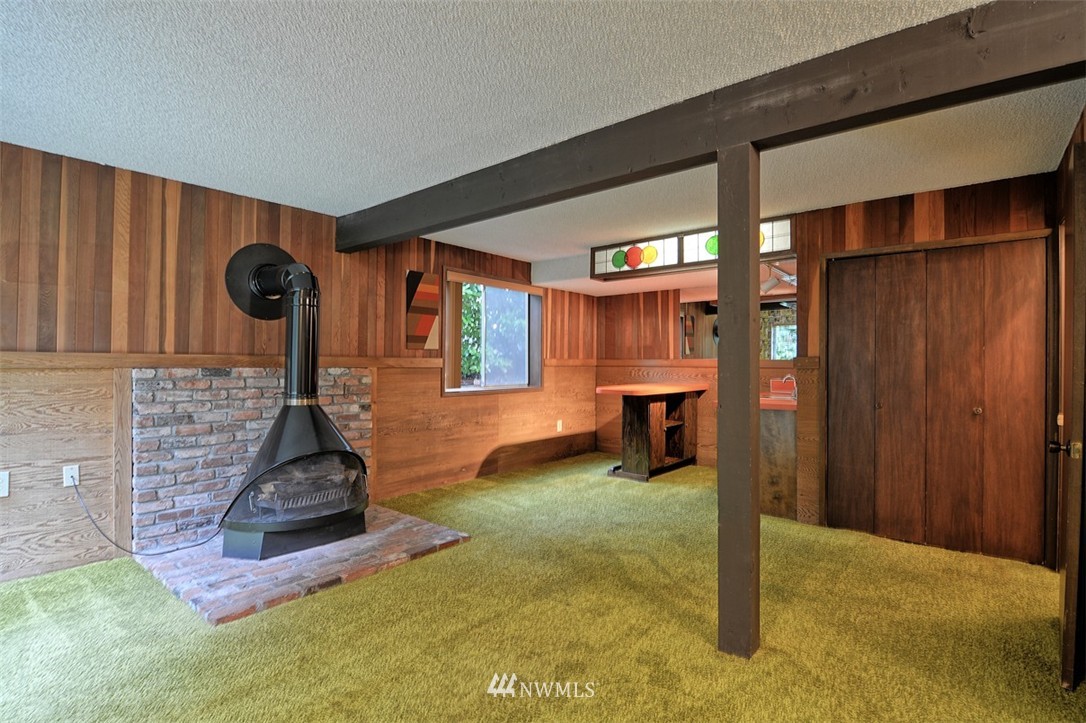 19910 89th Place West Edmonds, WA 98026 - Photo 10 of 22 Gallery Image 10