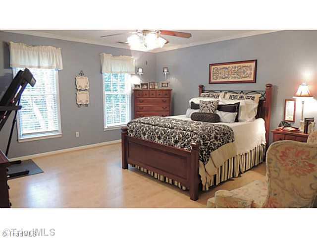 198 Epping Road Clemmons, NC 27012 - Photo 8 of 16 Master Bedroom.
