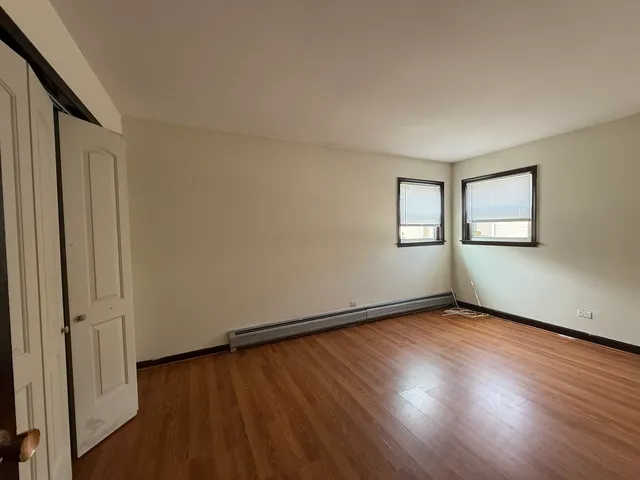 $1,595 | 7745 Adams Street, Unit 1W, Forest Park, IL 60130