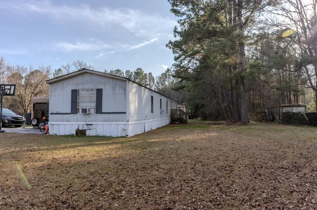 $425,000 | 1237 Bethera Road, Bonneau, SC 29431