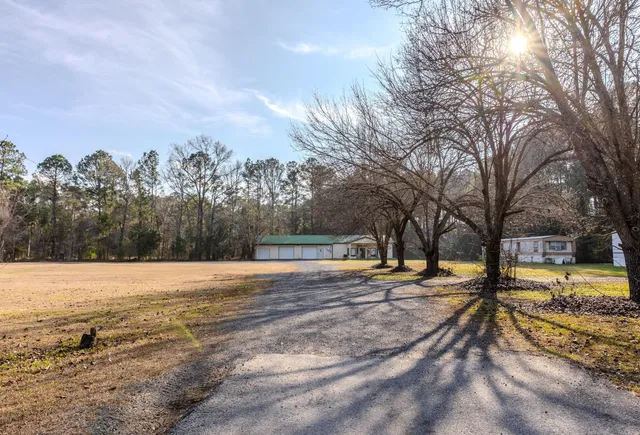 $425,000 | 1237 Bethera Road, Bonneau, SC 29431