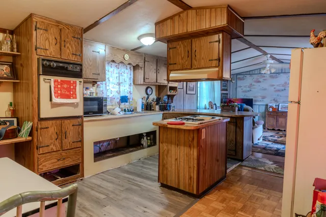 $425,000 | 1237 Bethera Road, Bonneau, SC 29431