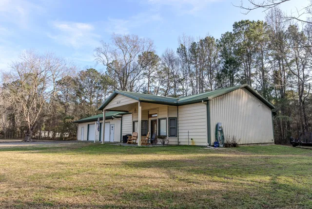 $425,000 | 1237 Bethera Road, Bonneau, SC 29431