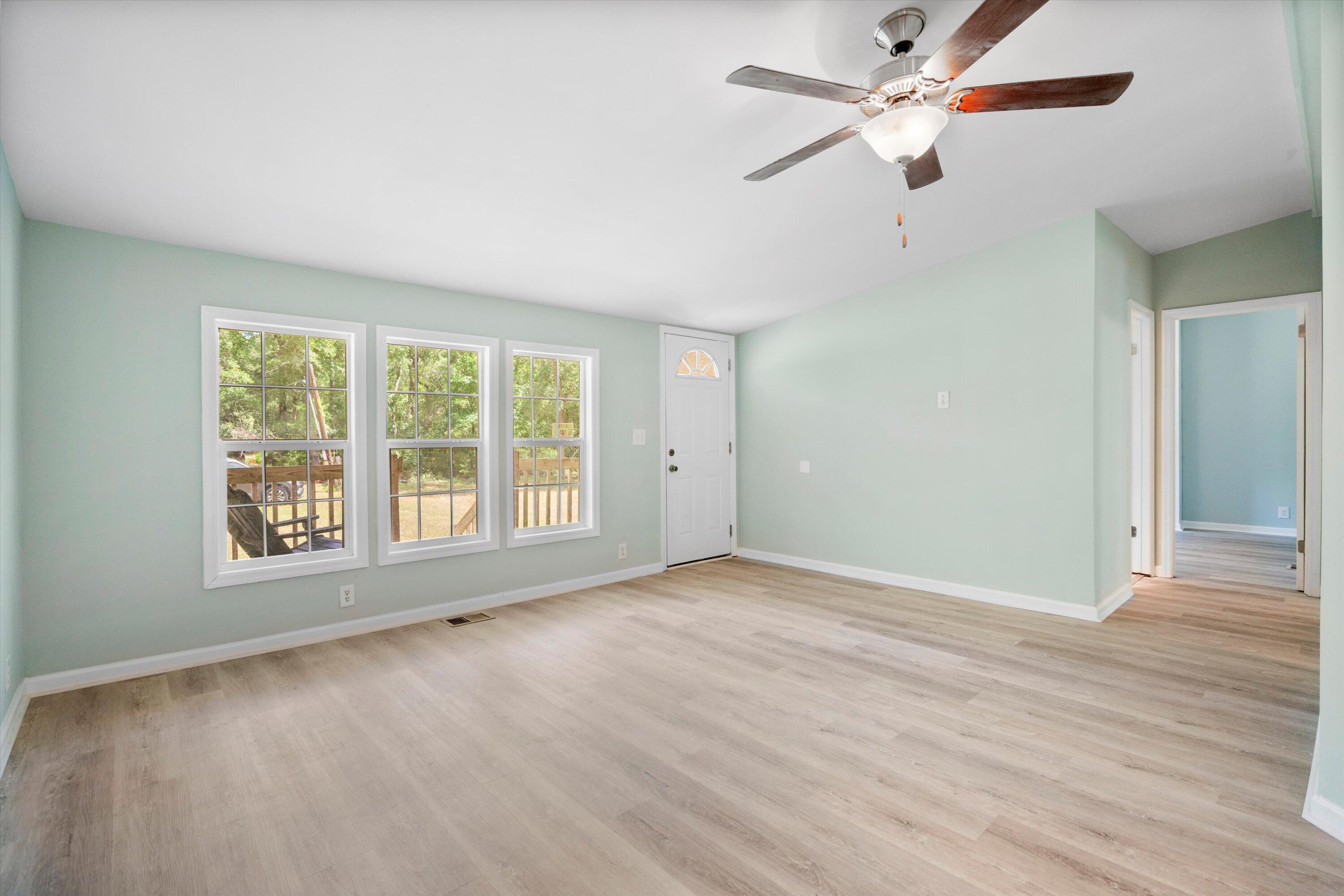 161 River Birch Ridgeville, SC 29472 - Photo 8 of 43 21-SNY09756