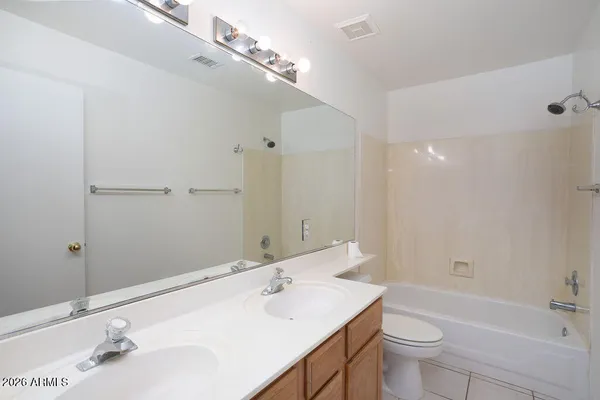$2,550 | 19015 North 25th Place, Phoenix, AZ 85050
