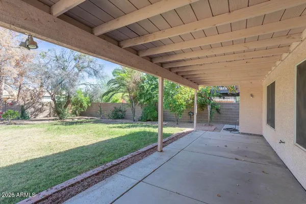 $2,500 | 19015 North 25th Place, Phoenix, AZ 85050