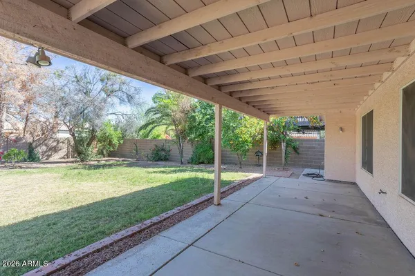 $2,500 | 19015 North 25th Place, Phoenix, AZ 85050
