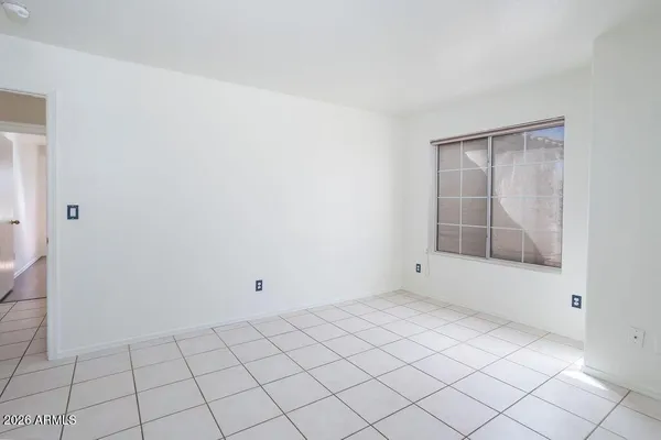 $2,500 | 19015 North 25th Place, Phoenix, AZ 85050