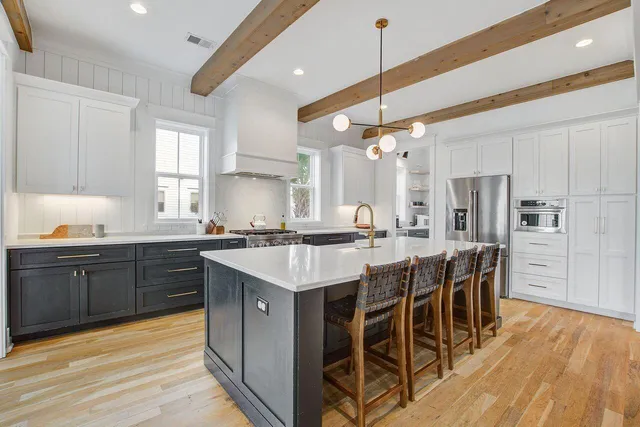 $1,880,000 | 1915 Bolden Drive, Mount Pleasant, SC 29466