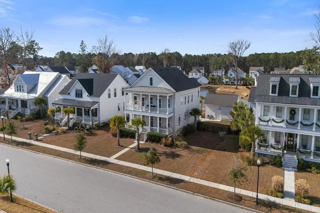 $1,880,000 | 1915 Bolden Drive, Mount Pleasant, SC 29466