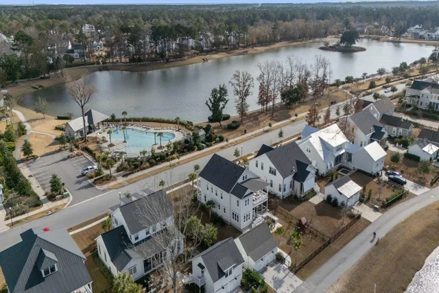 $1,880,000 | 1915 Bolden Drive, Mount Pleasant, SC 29466