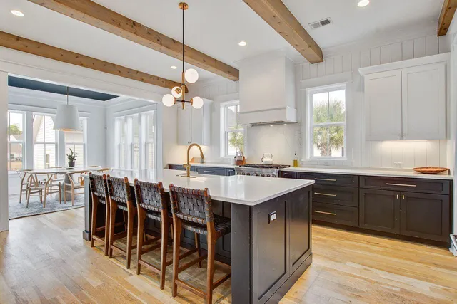 $1,880,000 | 1915 Bolden Drive, Mount Pleasant, SC 29466