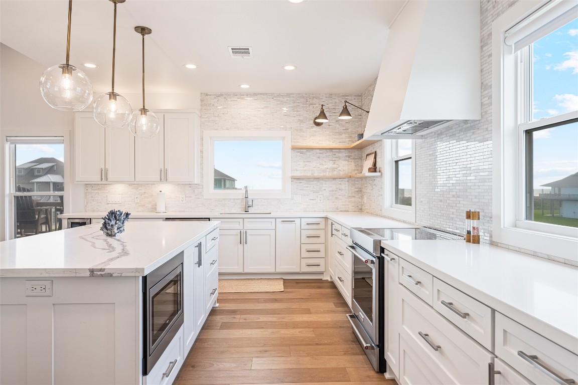 3717 Biscayne Beach Road Crystal Beach, TX 77650 - Photo 24 of 42