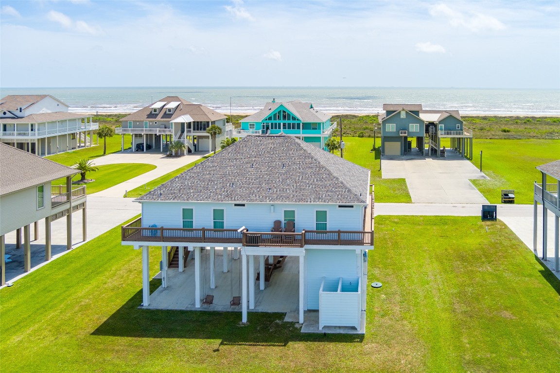 3717 Biscayne Beach Road Crystal Beach, TX 77650 - Photo 6 of 42