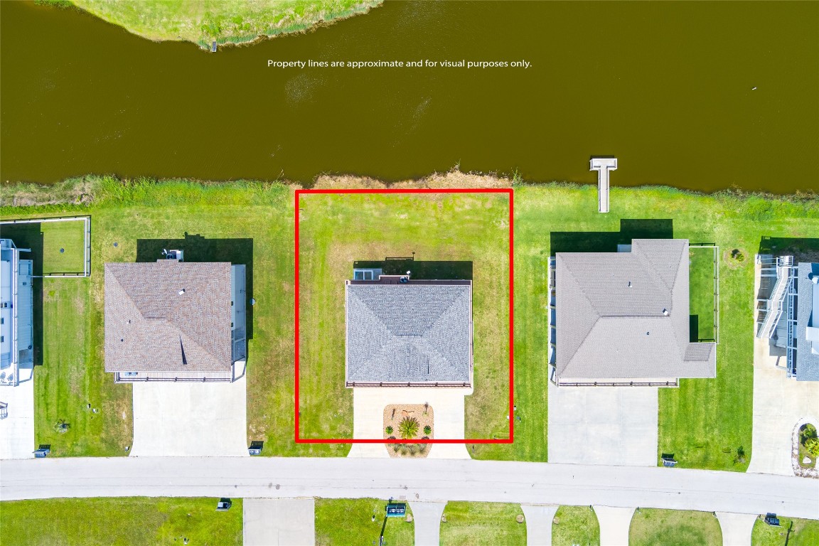 3717 Biscayne Beach Road Crystal Beach, TX 77650 - Photo 7 of 42