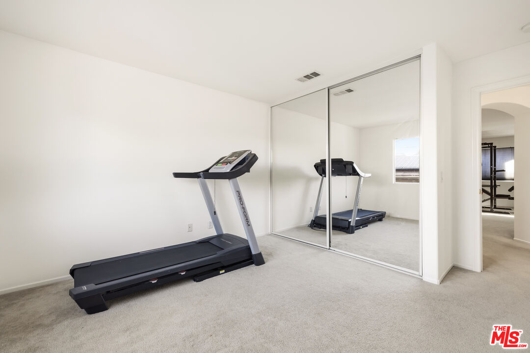 32610 Ridge Top Lane Castaic, CA 91384 - Photo 23 of 50