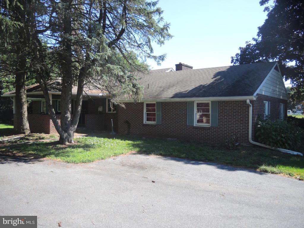 174 Hartman Bridge Road Ronks, PA 17572 - Photo 3 of 12