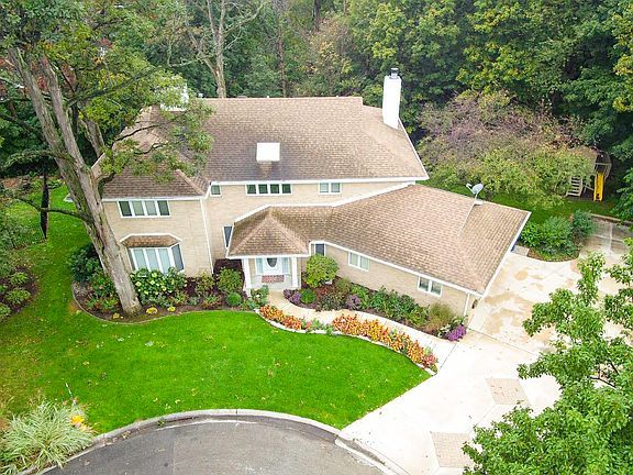 6 Heather Hill Bourbonnais, IL 60914 - Photo 3 of 48