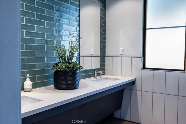 $594,500 | 2456 East Hyde Paseo, Ontario, CA 91762