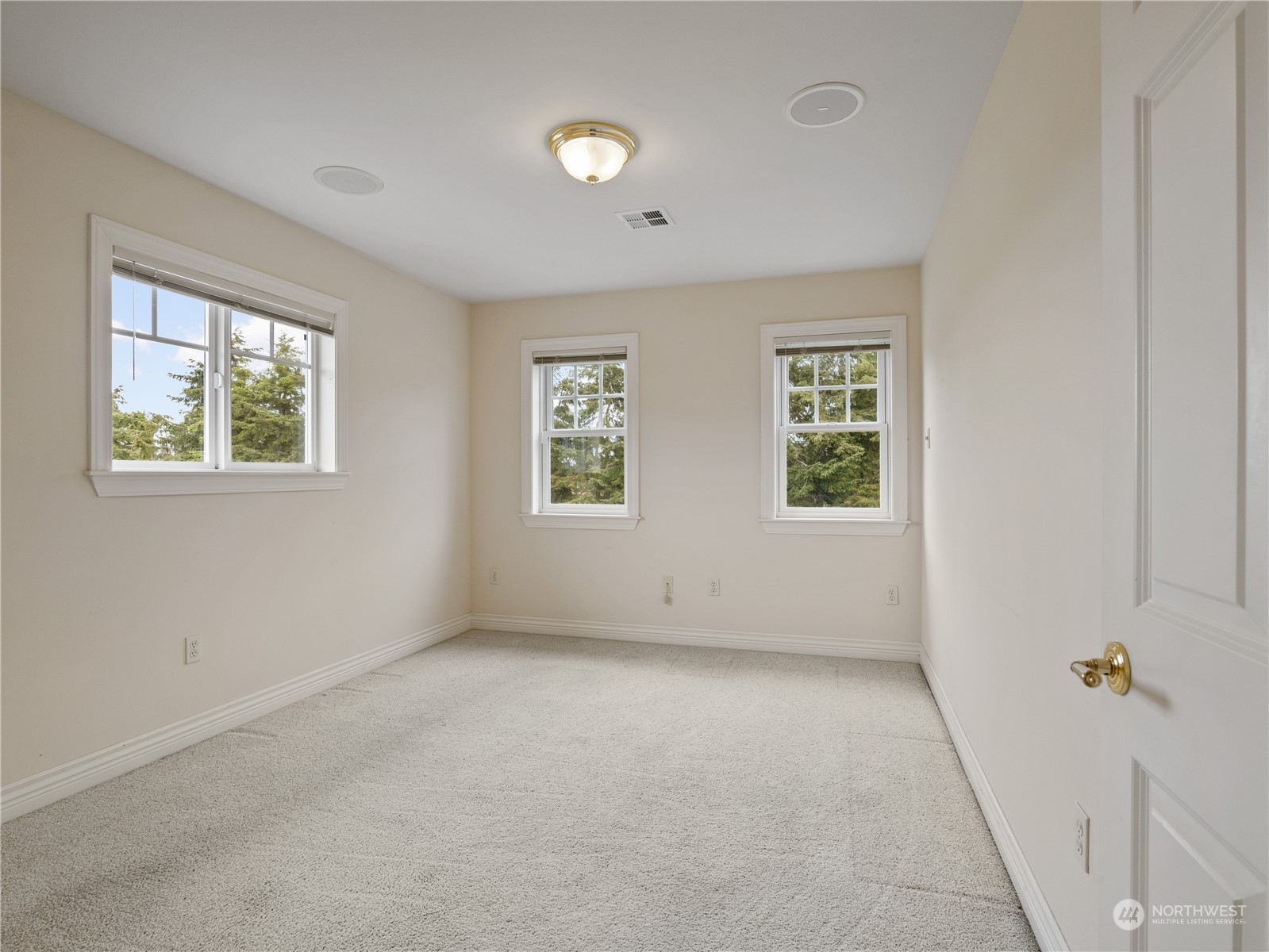 2619 Kitchen-Dick Road Sequim, WA 98382 - Photo 26 of 40 an empty room with windows