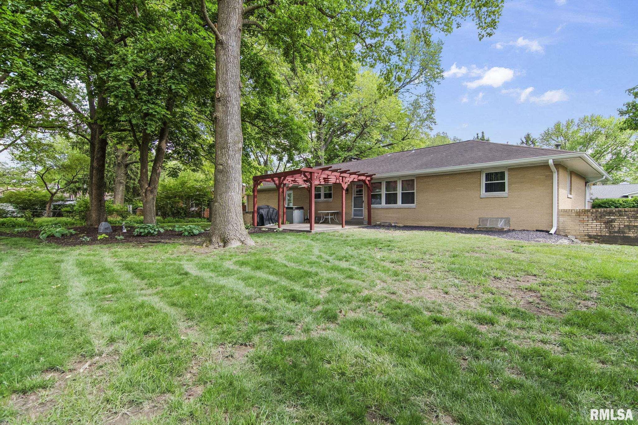 13 Top Hill Lane Springfield, IL 62704 - Photo 31 of 32