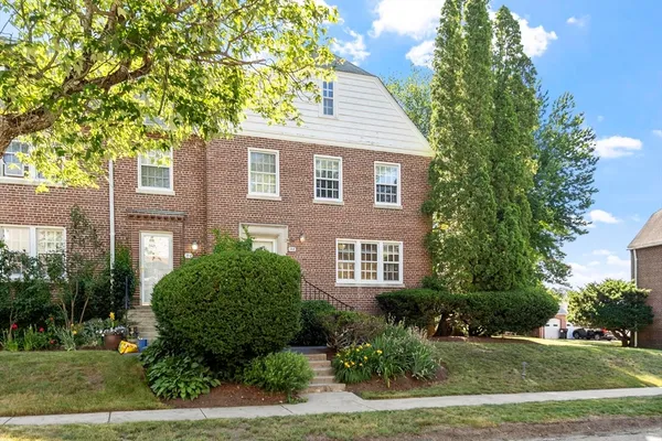 $456,000 | 18 Bates Street, Unit E, Devens, MA 01434
