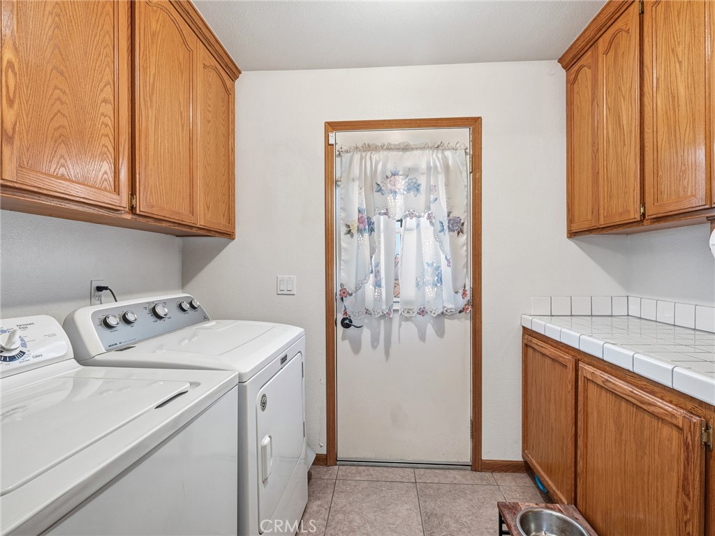 18965 Shetland Road Apple Valley, CA 92308 - Photo 20 of 45