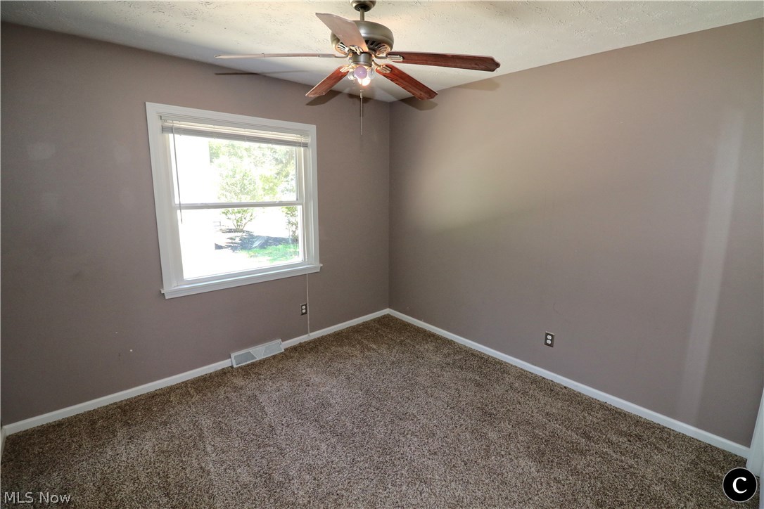 848 Lander Road Cleveland, OH 44143 - Photo 16 of 30