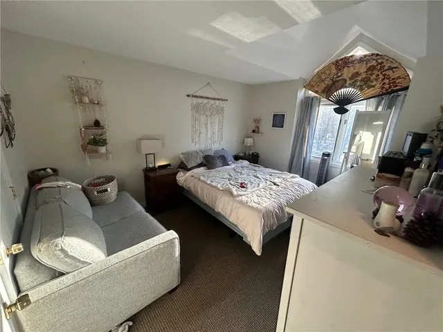 $479,900 | 260 Sweet Allen Farm Road, Unit B3, South Kingstown, RI 02879