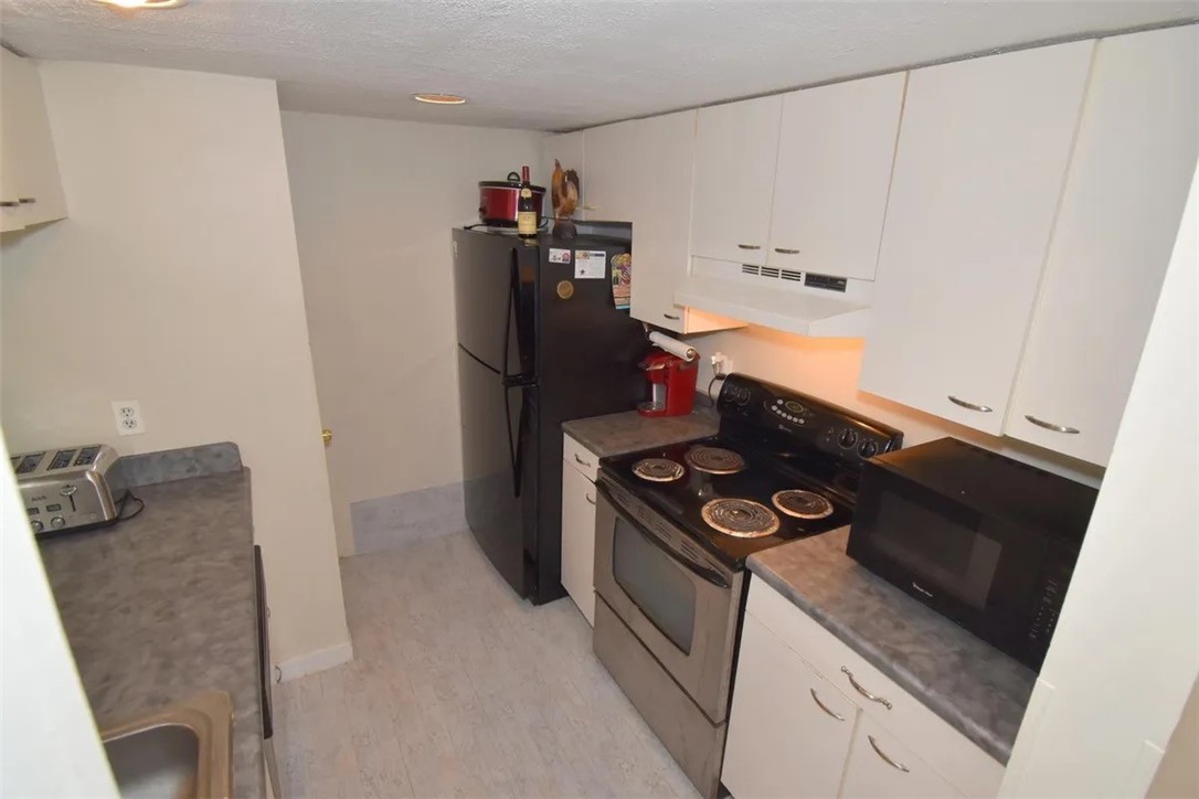 260 Sweet Allen Farm Road, Unit B3 South Kingstown, RI 02879 - Photo 17 of 39