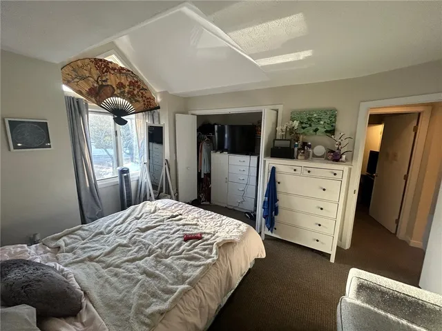 $479,900 | 260 Sweet Allen Farm Road, Unit B3, South Kingstown, RI 02879