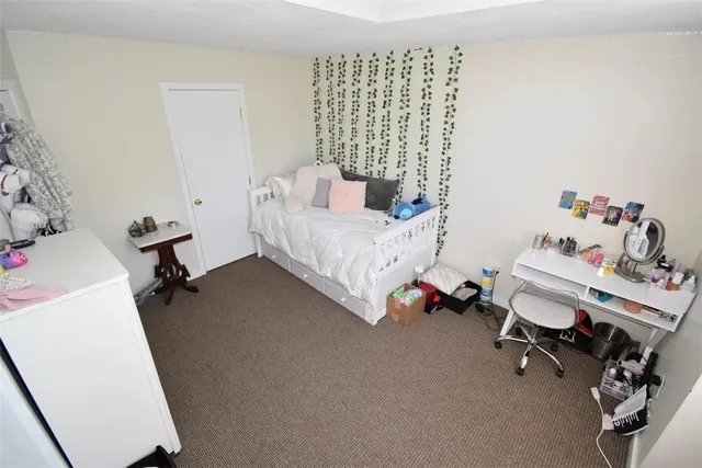 $479,900 | 260 Sweet Allen Farm Road, Unit B3, South Kingstown, RI 02879