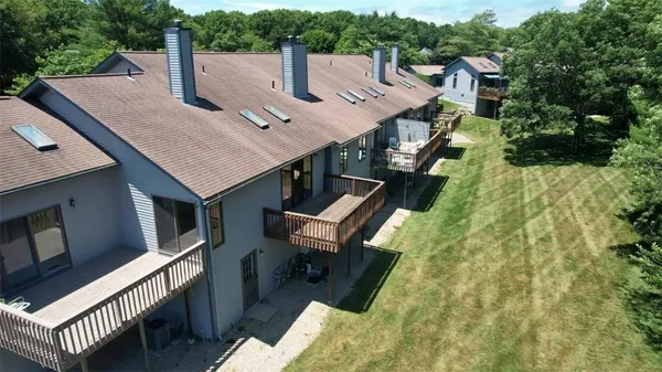 $449,900 | 260 Sweet Allen Farm Road, Unit B3, South Kingstown, RI 02879