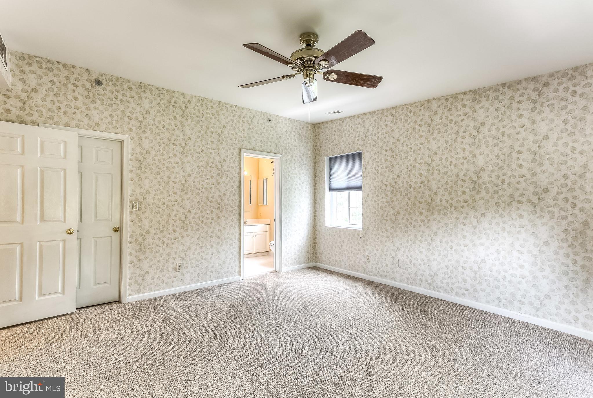404 Rockfleet Road, Unit 302 Lutherville-Timonium, MD 21093 - Photo 15 of 19 Interior (General)