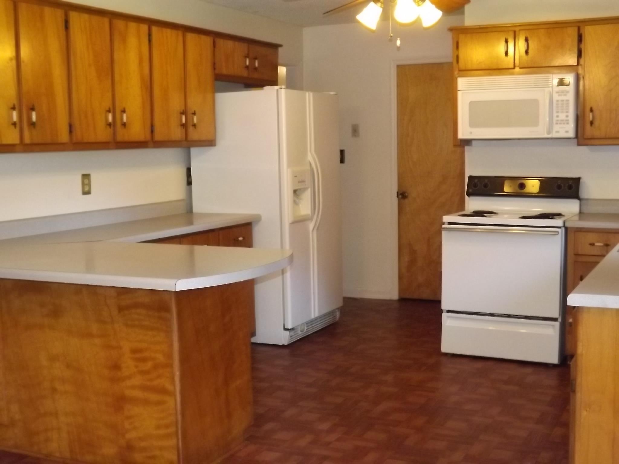 1351 Cinder Path Road Estill Springs, TN 37330 - Photo 9 of 24 Gallery Image 9