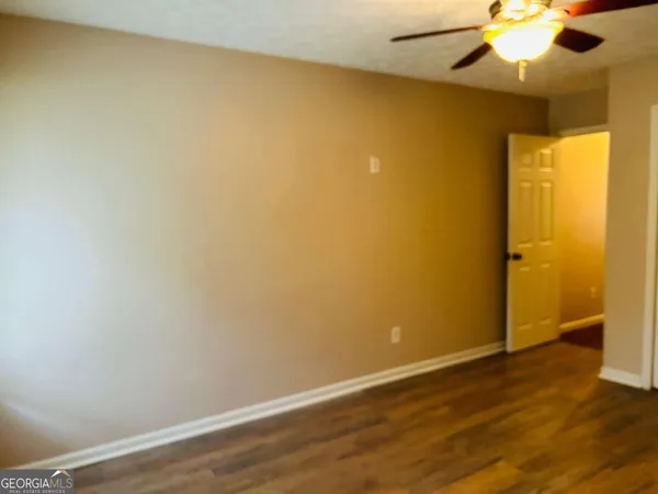 $1,295 | 140 Summerwood Drive, Unit 140, Fairburn, GA 30213