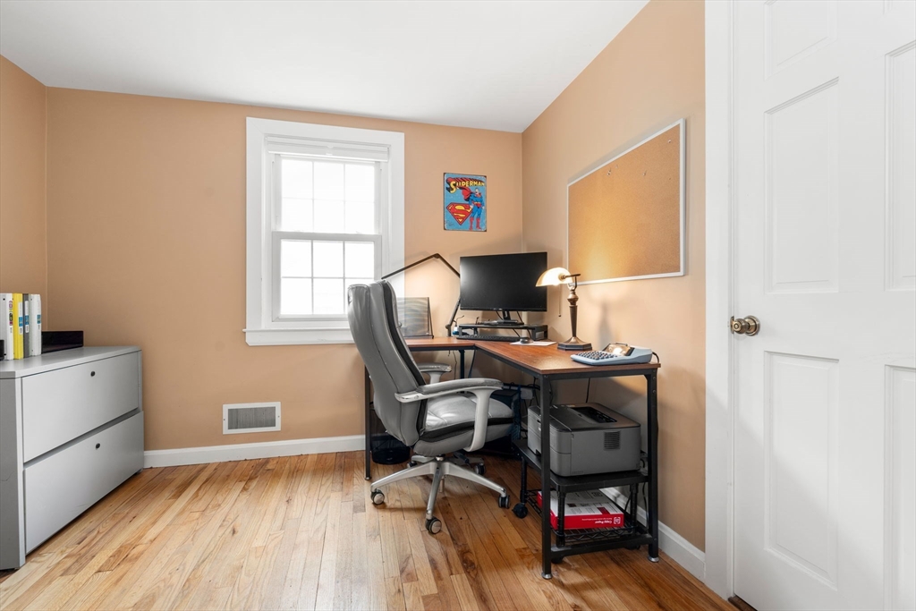 13 Greenwood Road Natick, MA 01760 - Photo 22 of 30 Gallery Image 22