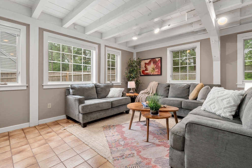 13 Greenwood Road Natick, MA 01760 - Photo 8 of 30 Gallery Image 8