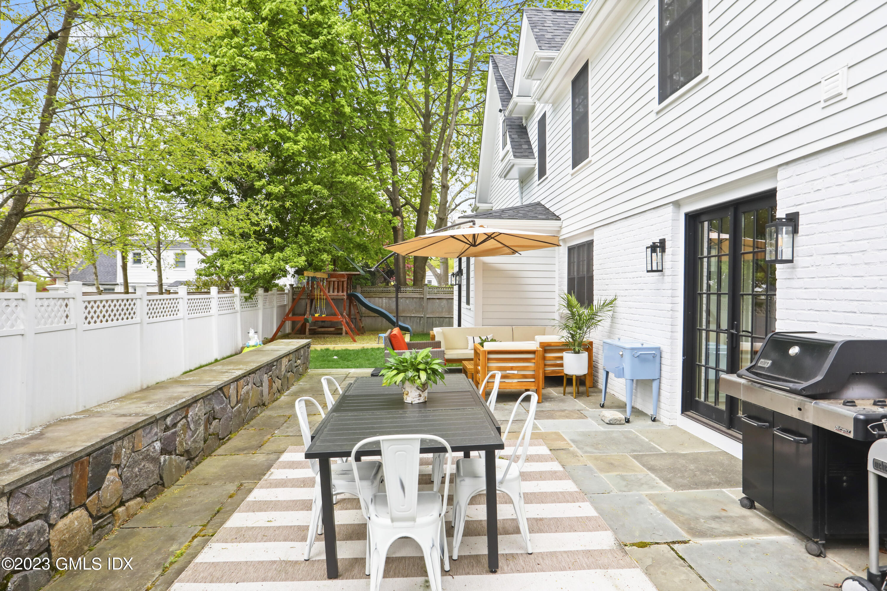 2 Northridge Road Old Greenwich, CT 06870 - Photo 37 of 43