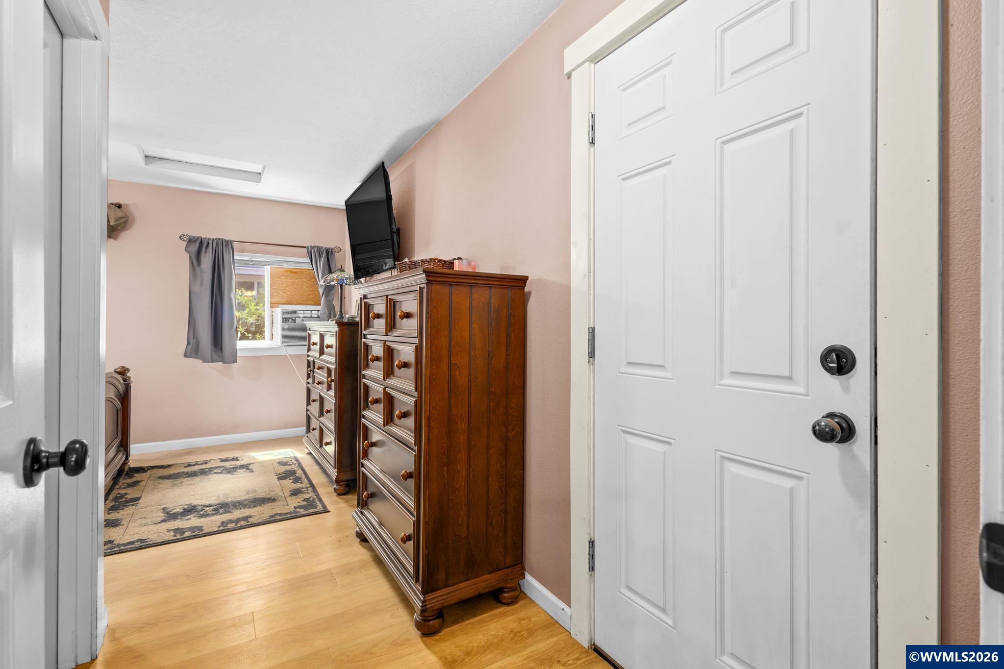 402 Southwest Ivy Road Estacada, OR 97023 - Photo 15 of 39 Gallery Image 15