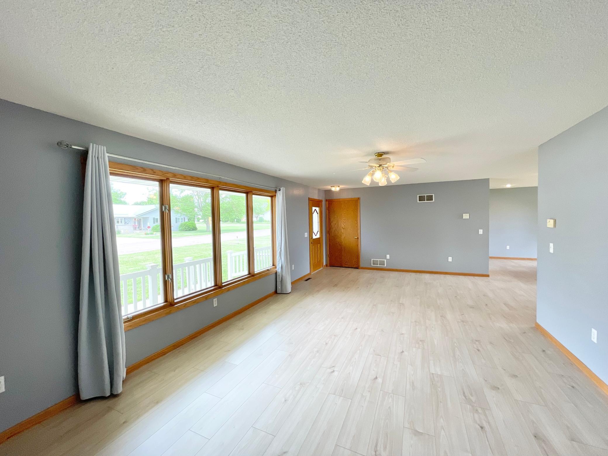 212 Eastern Avenue South Comfrey, MN 56019 - Photo 8 of 70