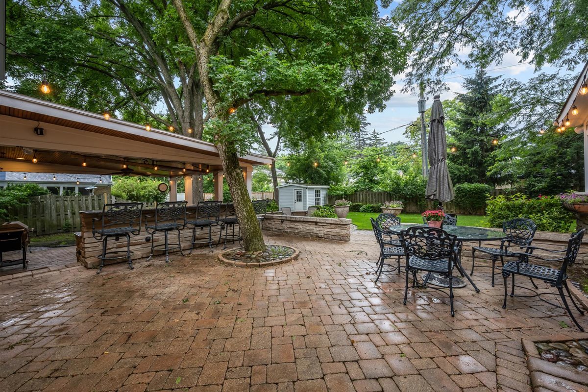 644 Beaver Road Glenview, IL 60025 - Photo 12 of 65