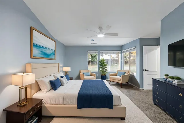 $429,999 | 2702 Holt Avenue, Sanger, CA 93657