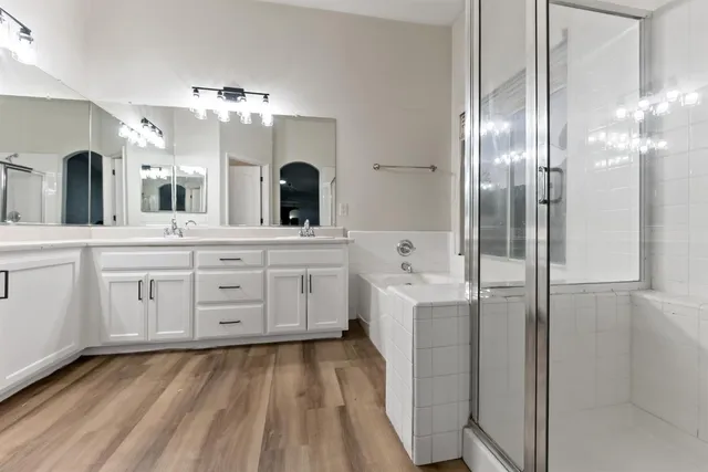 $429,999 | 2702 Holt Avenue, Sanger, CA 93657