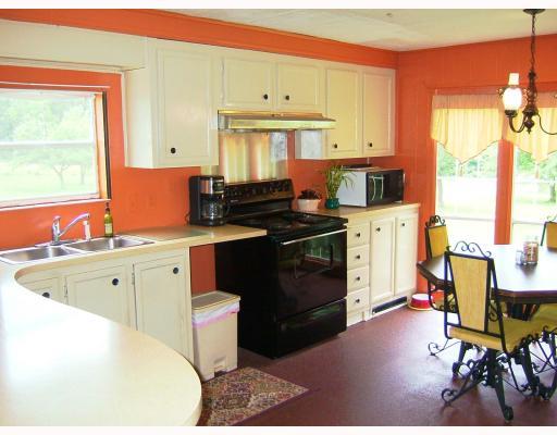 322 Fullingmill Road Mercer, PA 16137 - Photo 2 of 13 Kitchen.
