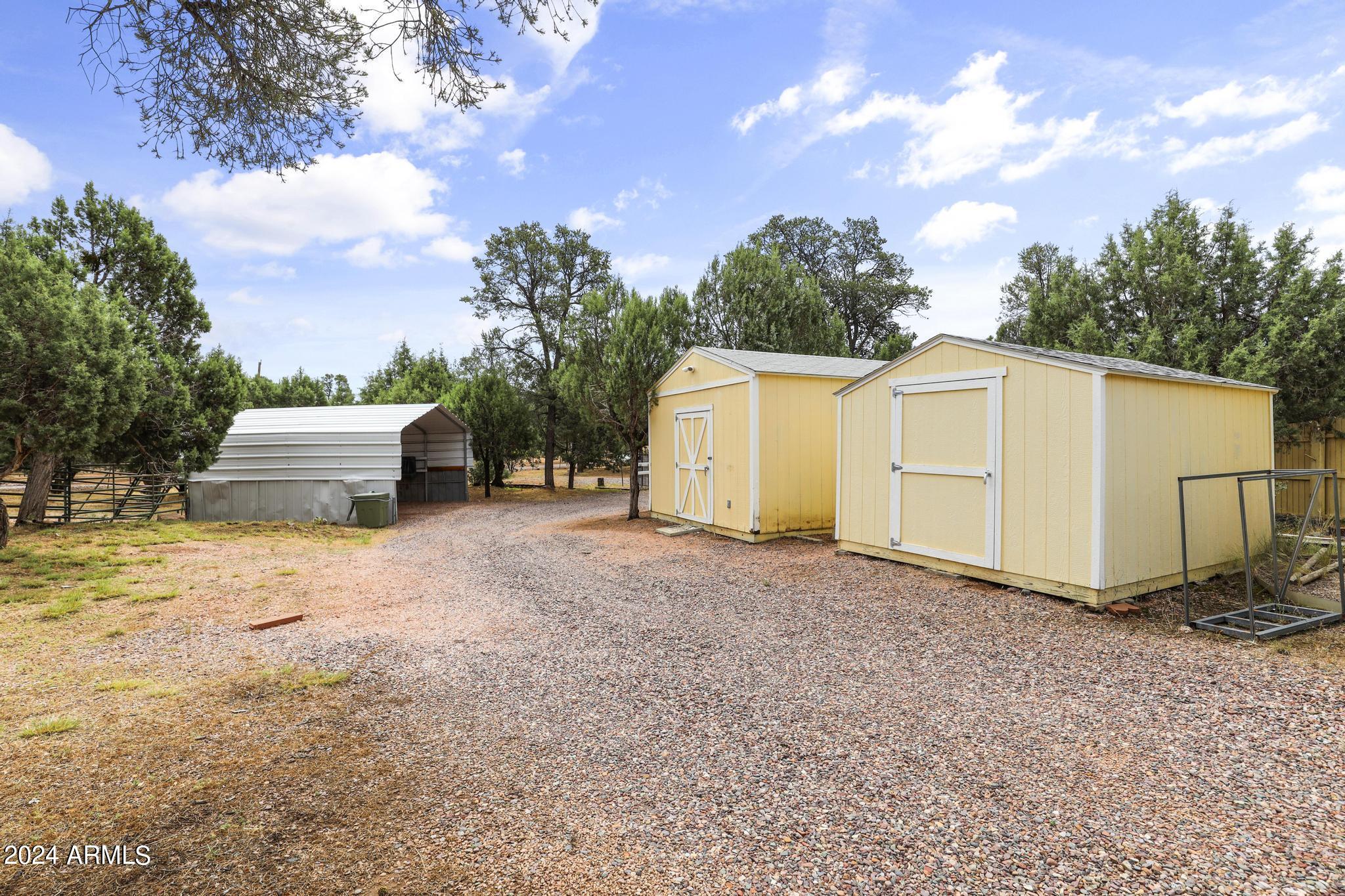 438 West Round Valley Road Payson, AZ 85541 - Photo 39 of 51 2 RV Gates