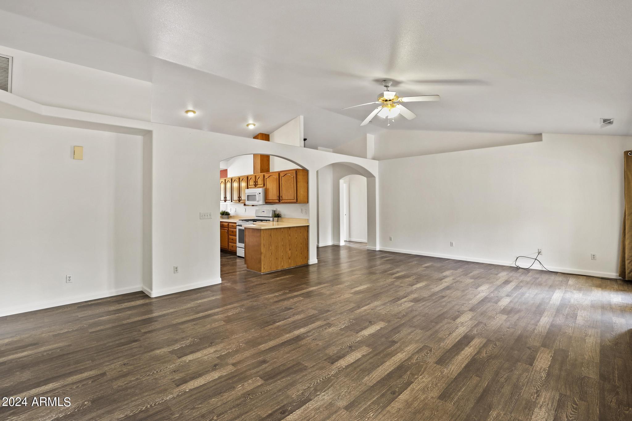 438 West Round Valley Road Payson, AZ 85541 - Photo 10 of 51 _